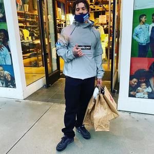 Meet your Posher, Dashon